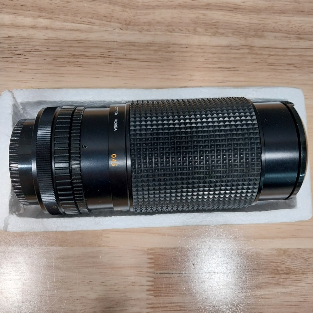 Sears Camera Lens No. 202.7377700 70-210mm Macro Zoom Mod Black